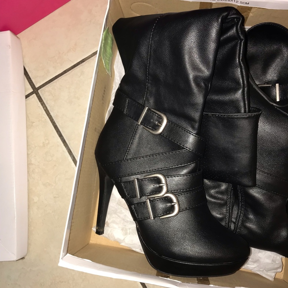 Black boots